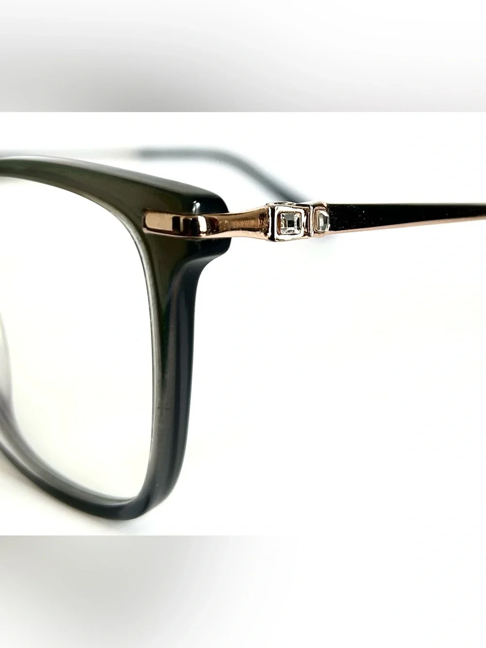Stylish Women's Bulova Round Eyeglass prescription Frame in Chromatic Sunset